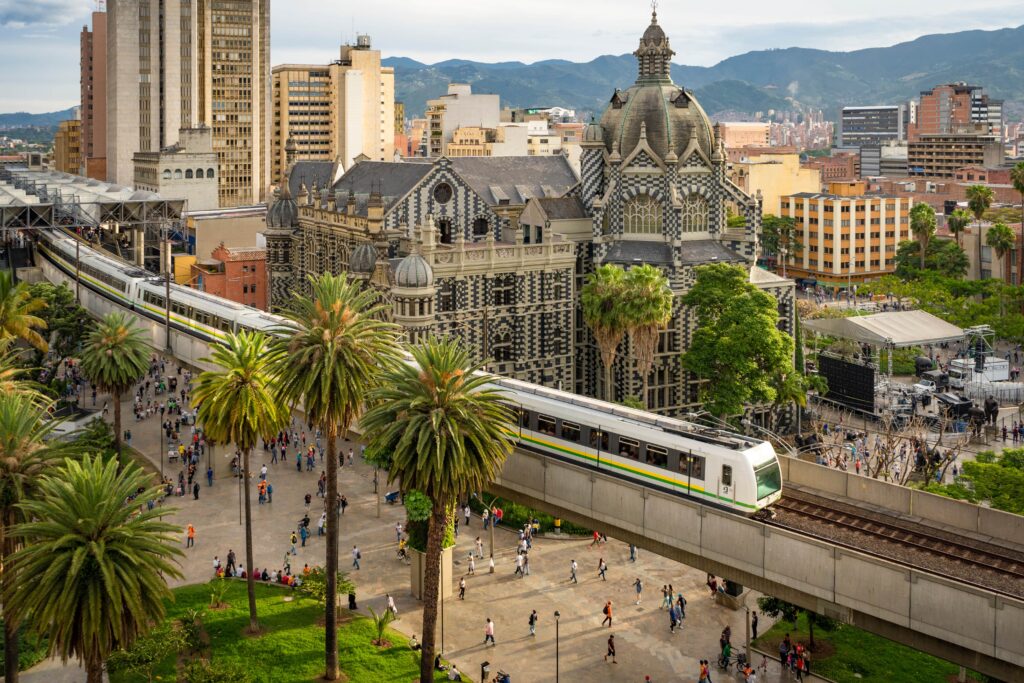Sign up for Flexy's virtual office in Colombia to create a scalable business worldwide & enjoy premium services.