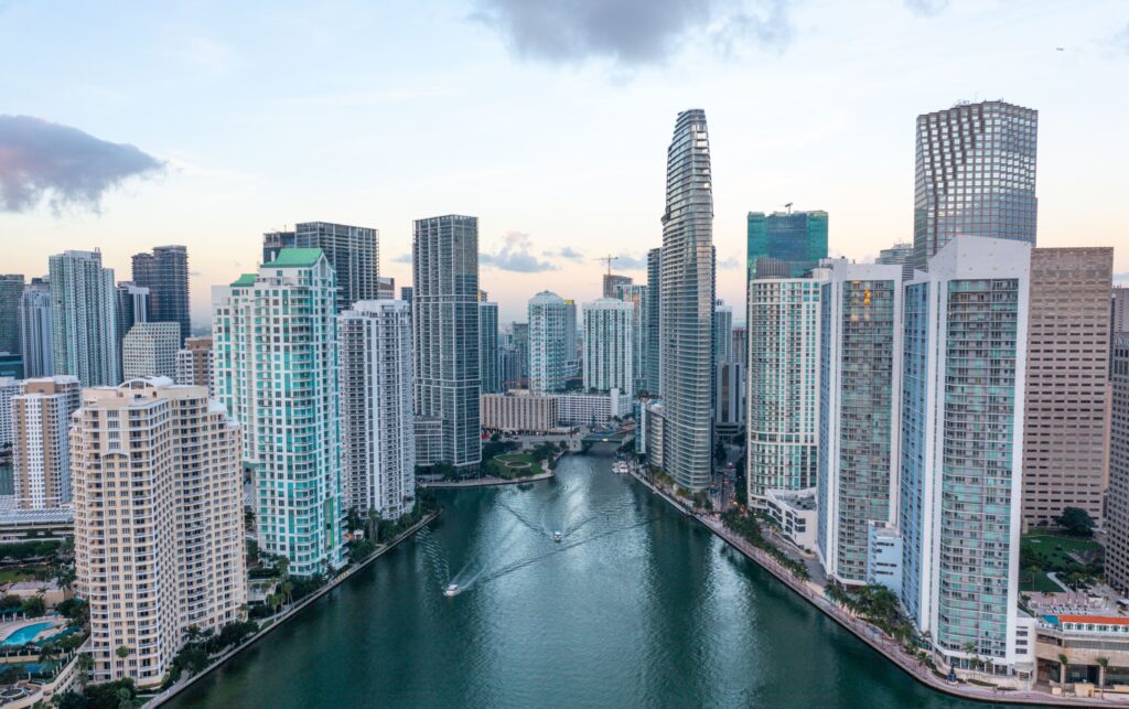 Explore virtual office Miami Florida services for organizations looking to create an impact in local & international business markets.