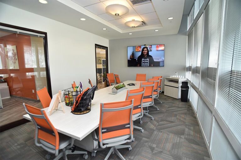Meeting room available to members at the virtual office Hillsboro OR location